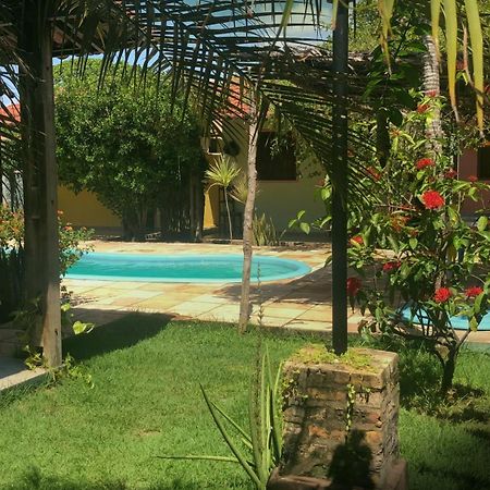 Pousada Caravelas Hotel Сао Мигел до Гостосо Екстериор снимка